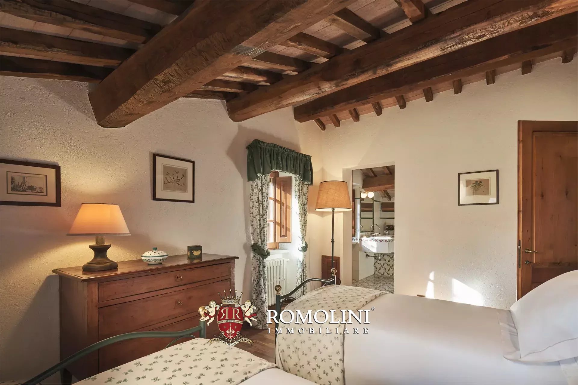 15 Bedroom Villa/Townhouse's Image 92