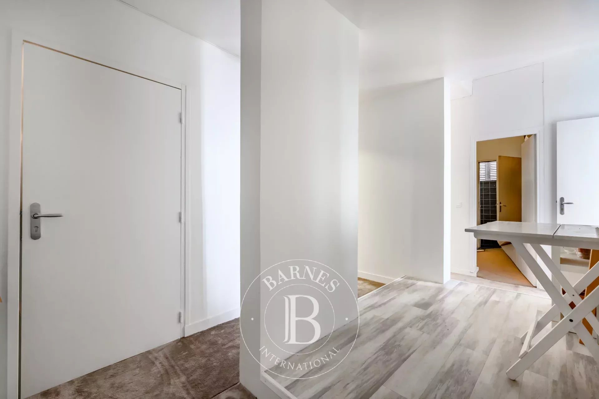 Daire Paris 4ème - picture 9