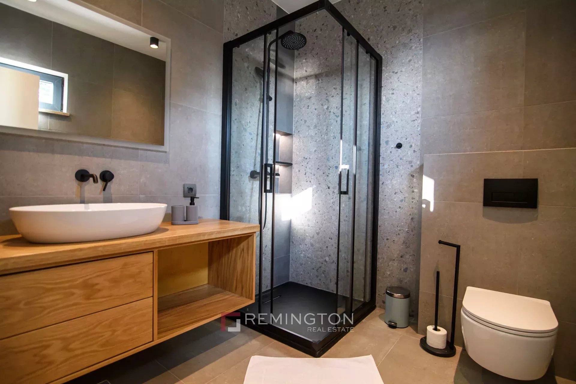Villa/Townhouse's Image 8