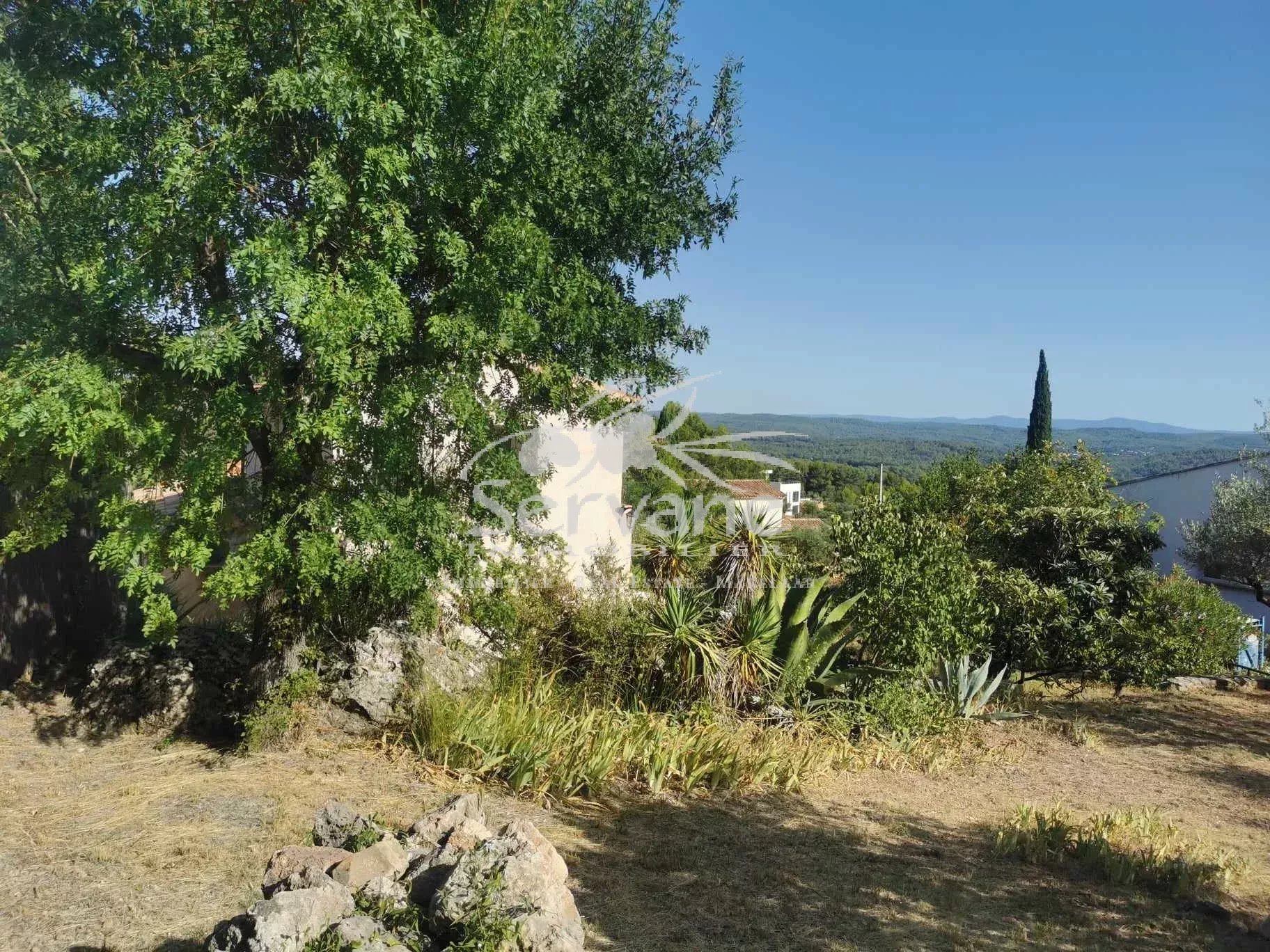 COTIGNAC VILLA 2 SEPARATE APPARTMENTS