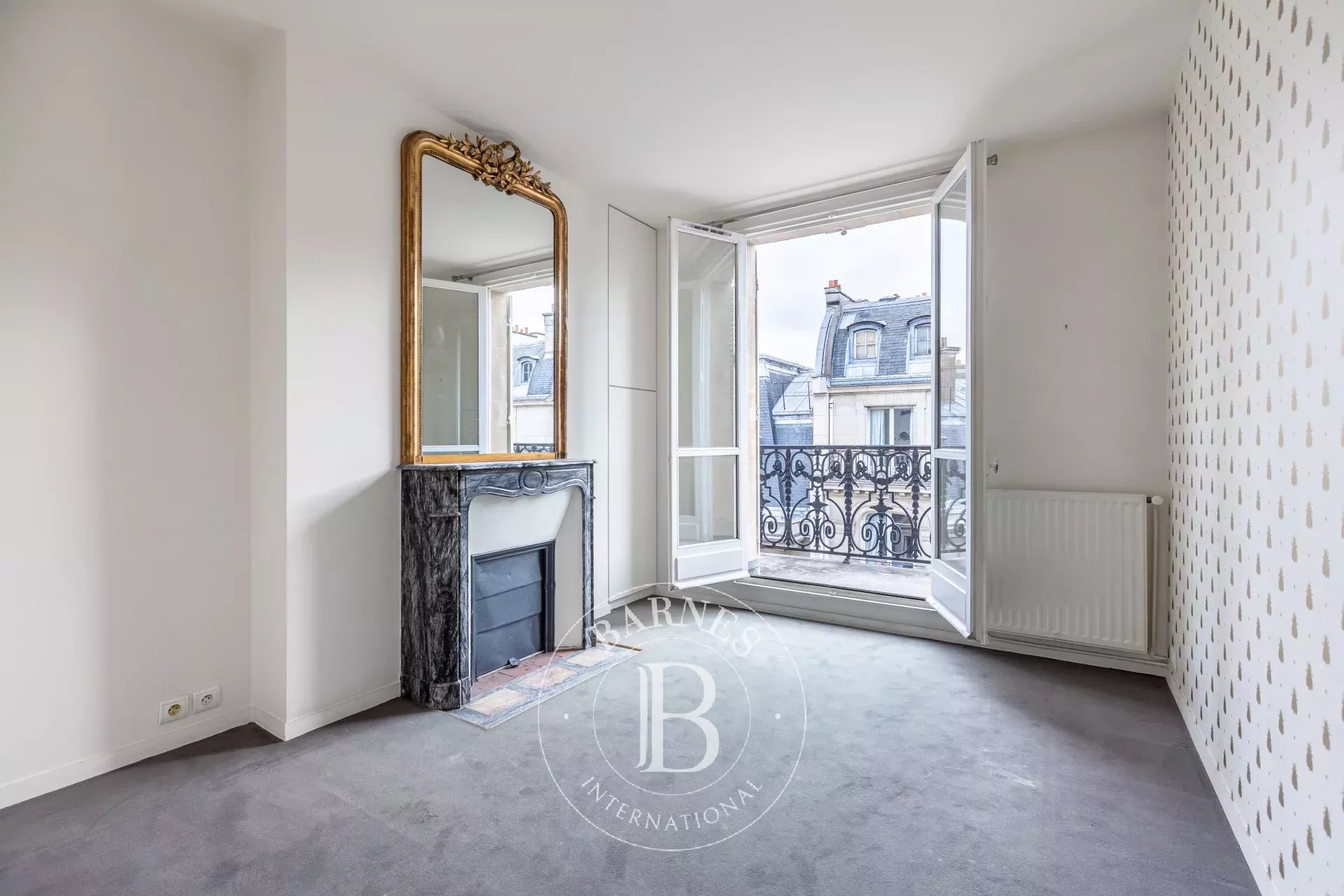 Daire Paris 8ème - picture 12