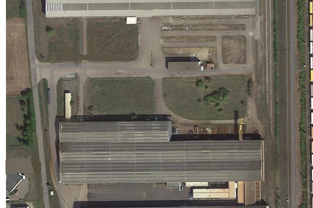 TERRAIN INDUSTRIEL CONSTRUCTIBLE