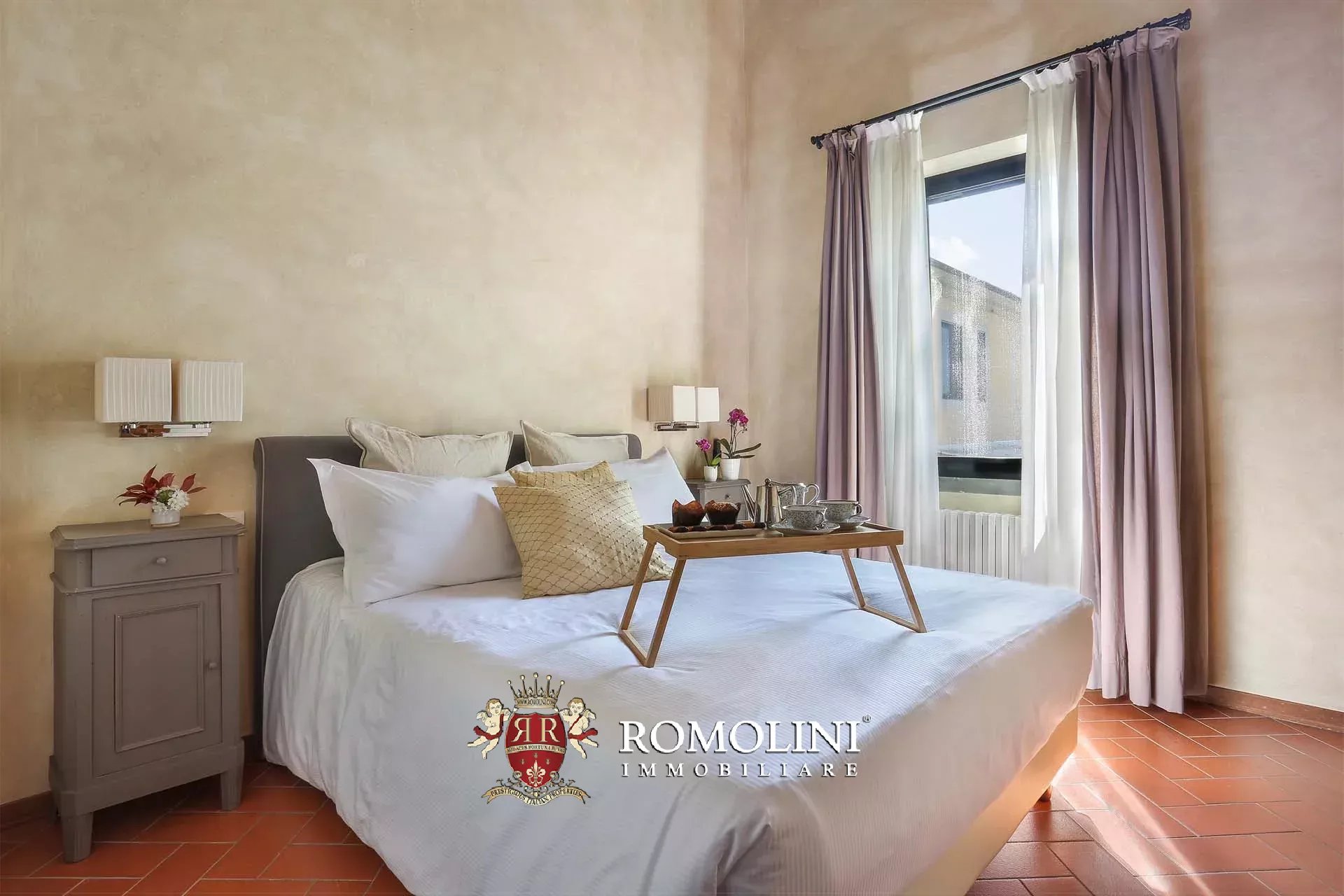 25 Bedroom Vineyard's Image 41