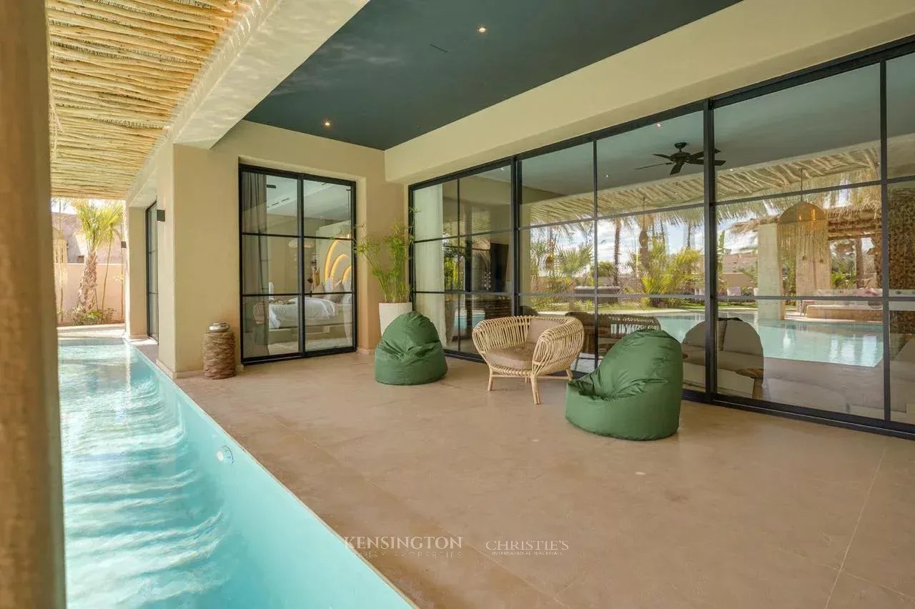 7 Bedroom Villa/Townhouse's Image 54