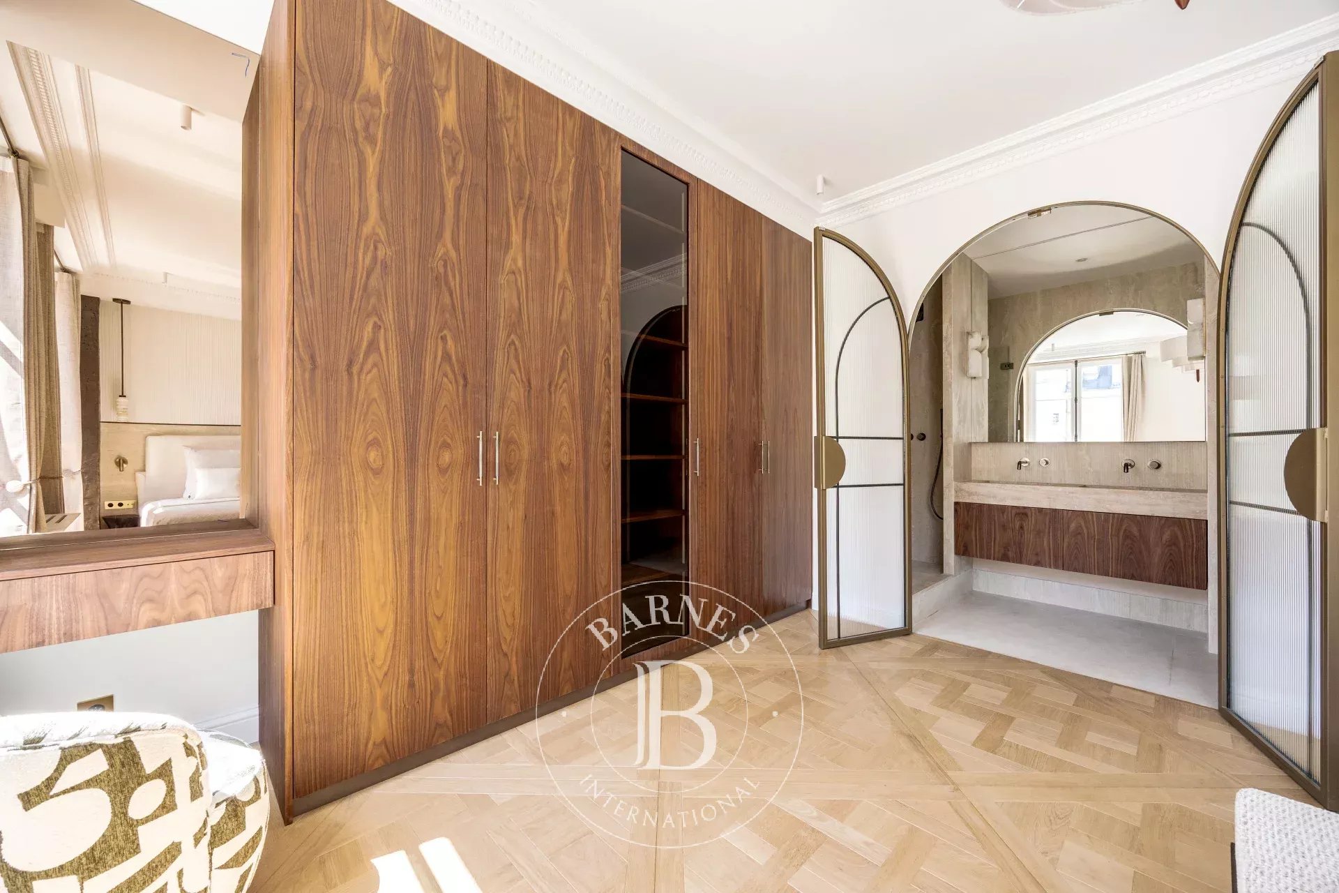 Paris  - Apartment 3 Bedrooms - picture 12