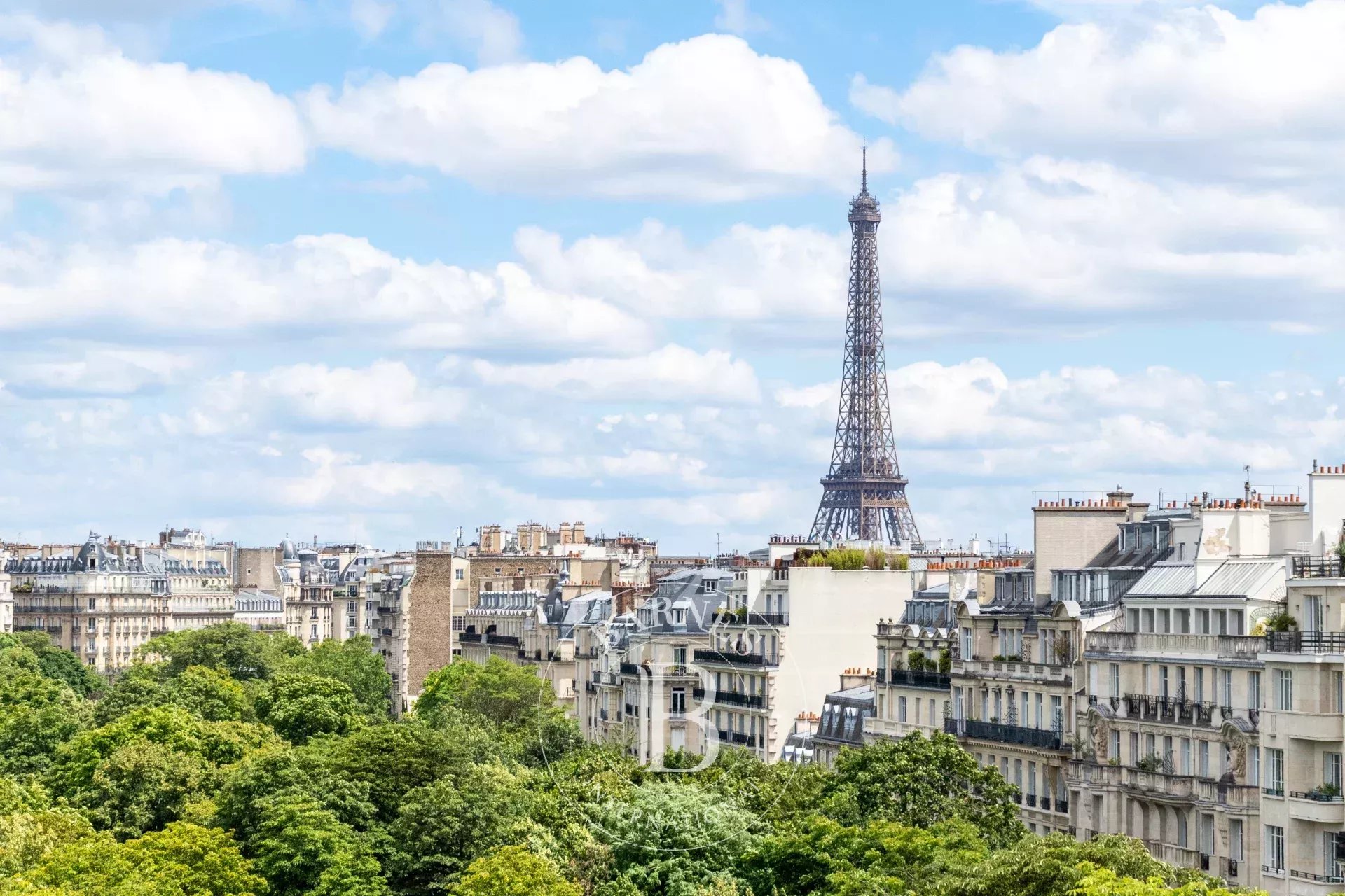 Paris 16 - Muette - Exceptional view - Family apartment to renovate - Balconies - picture 14