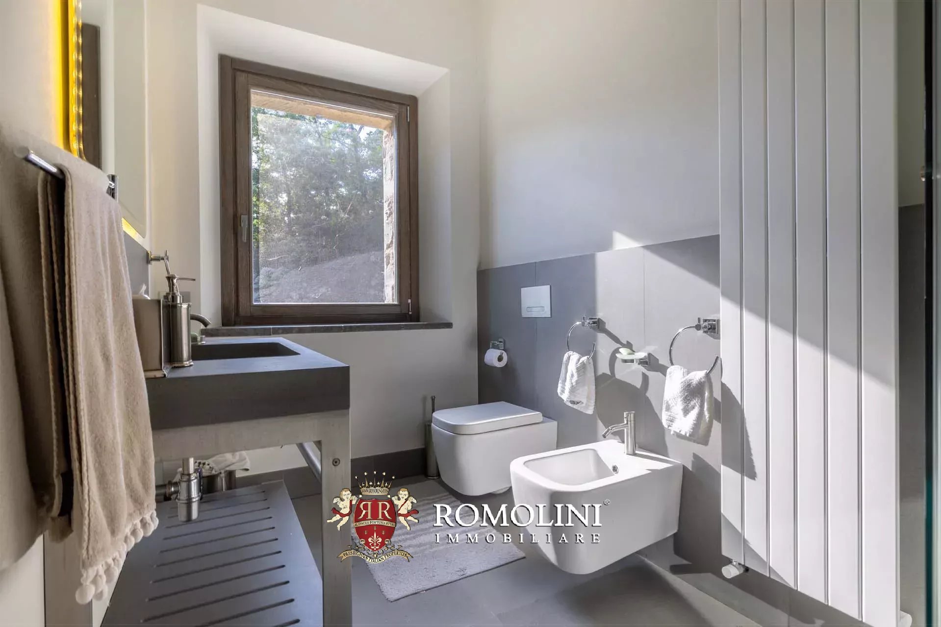 4 Bedroom Villa/Townhouse's Image 31