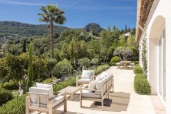 Vence – Elegant Provençal villa — photo 3 of 7
