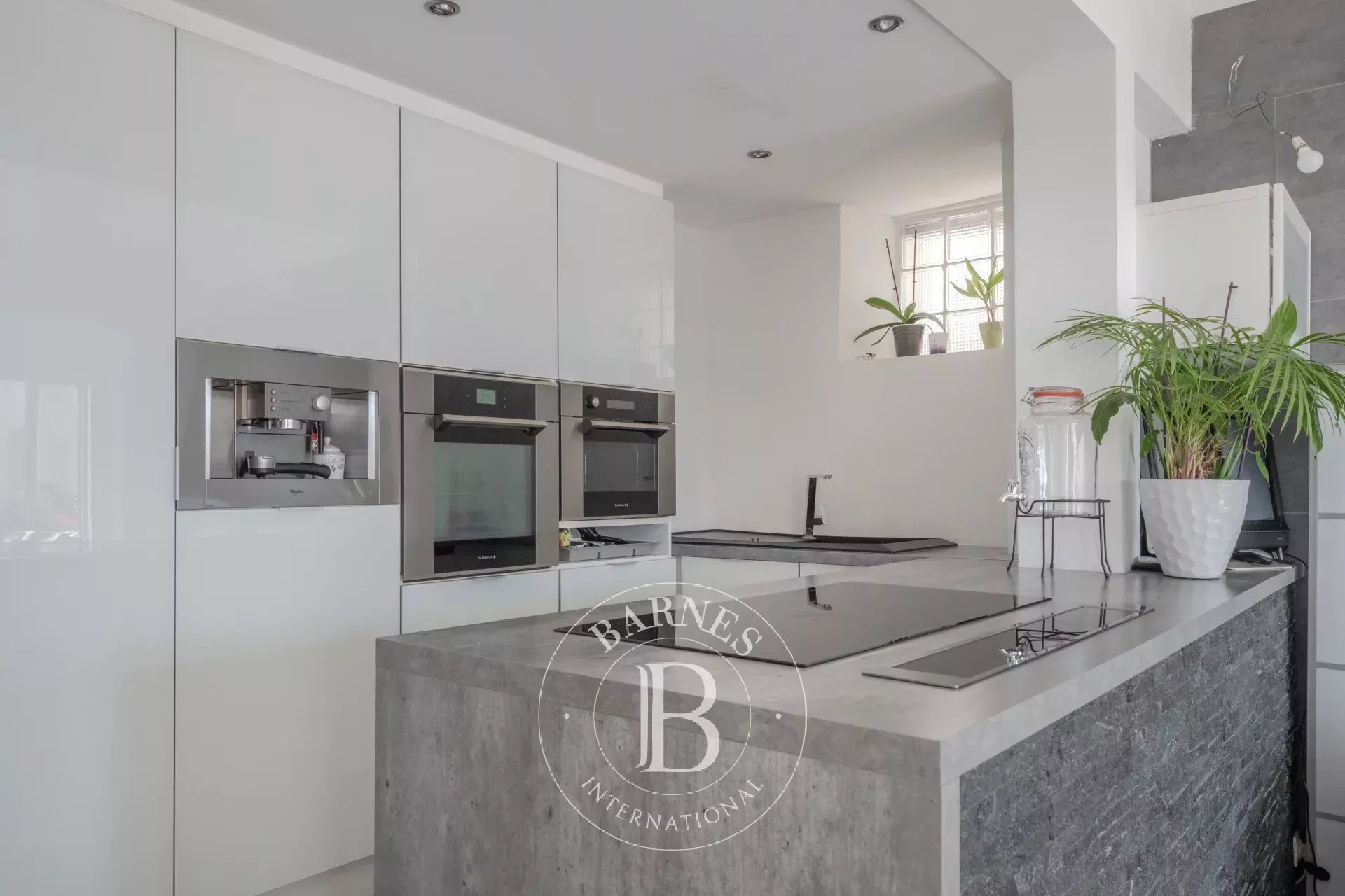 Ev Marseille 7ème - picture 11