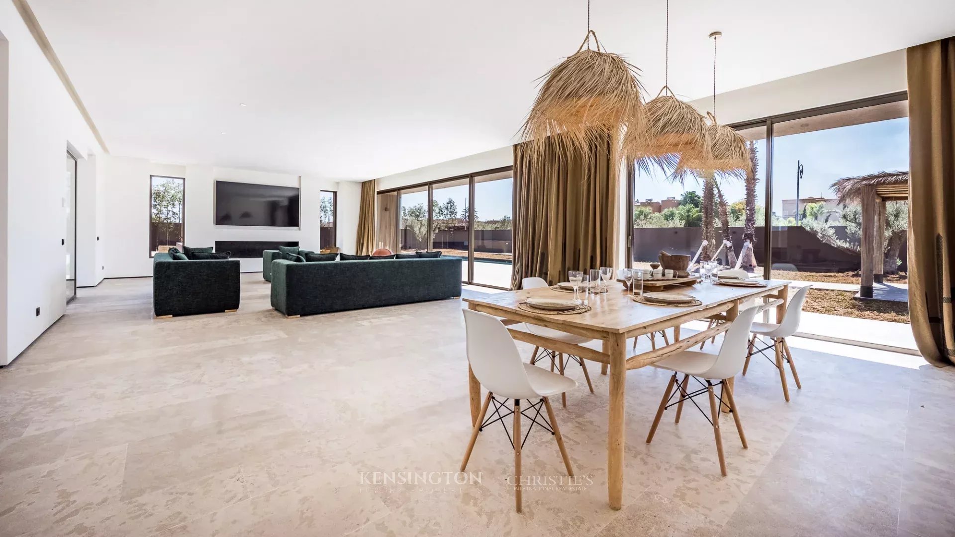 4 Bedroom Villa/Townhouse's Image 14