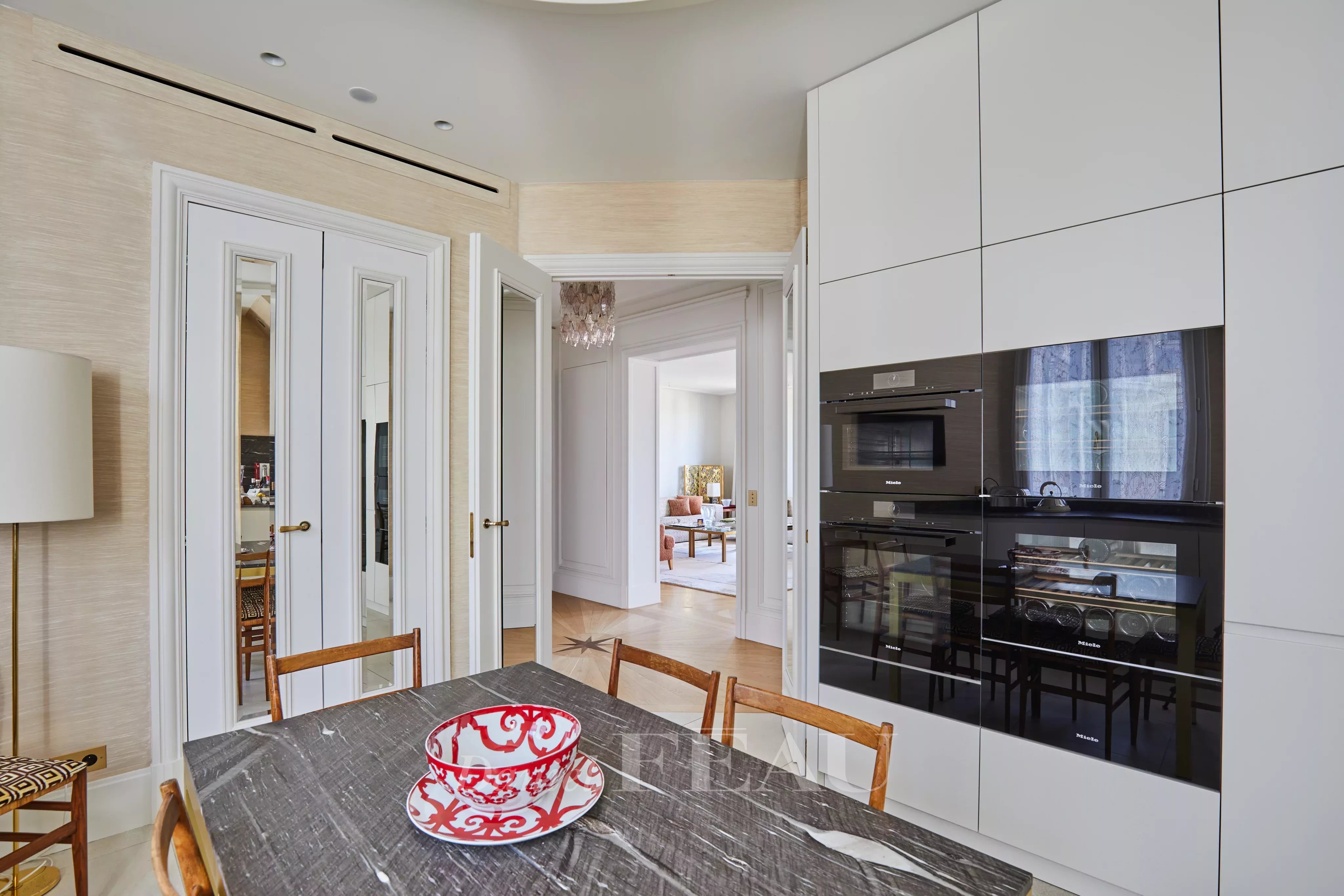 Sale Apartment Paris 5th