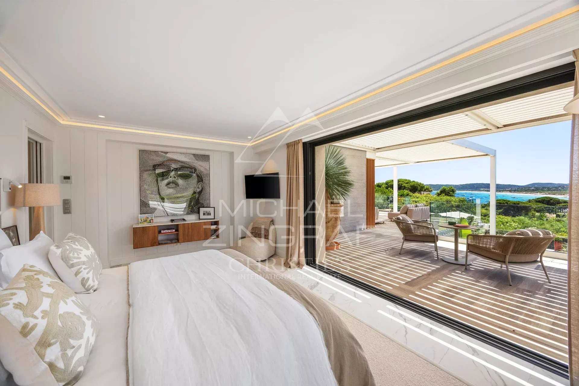 9 Bedroom Villa/Townhouse's Image 5