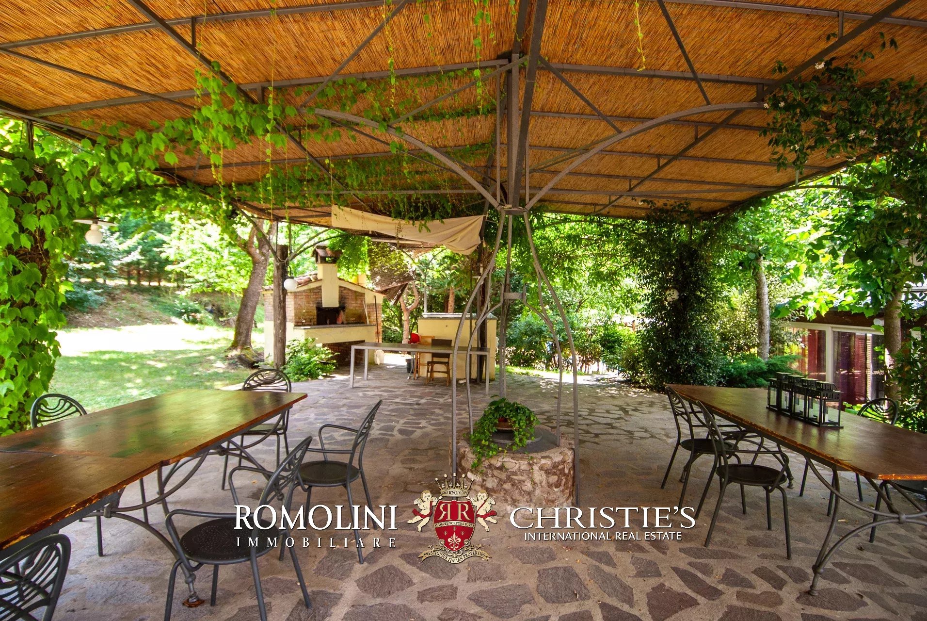 12 Bedroom Villa/Townhouse's Image 7