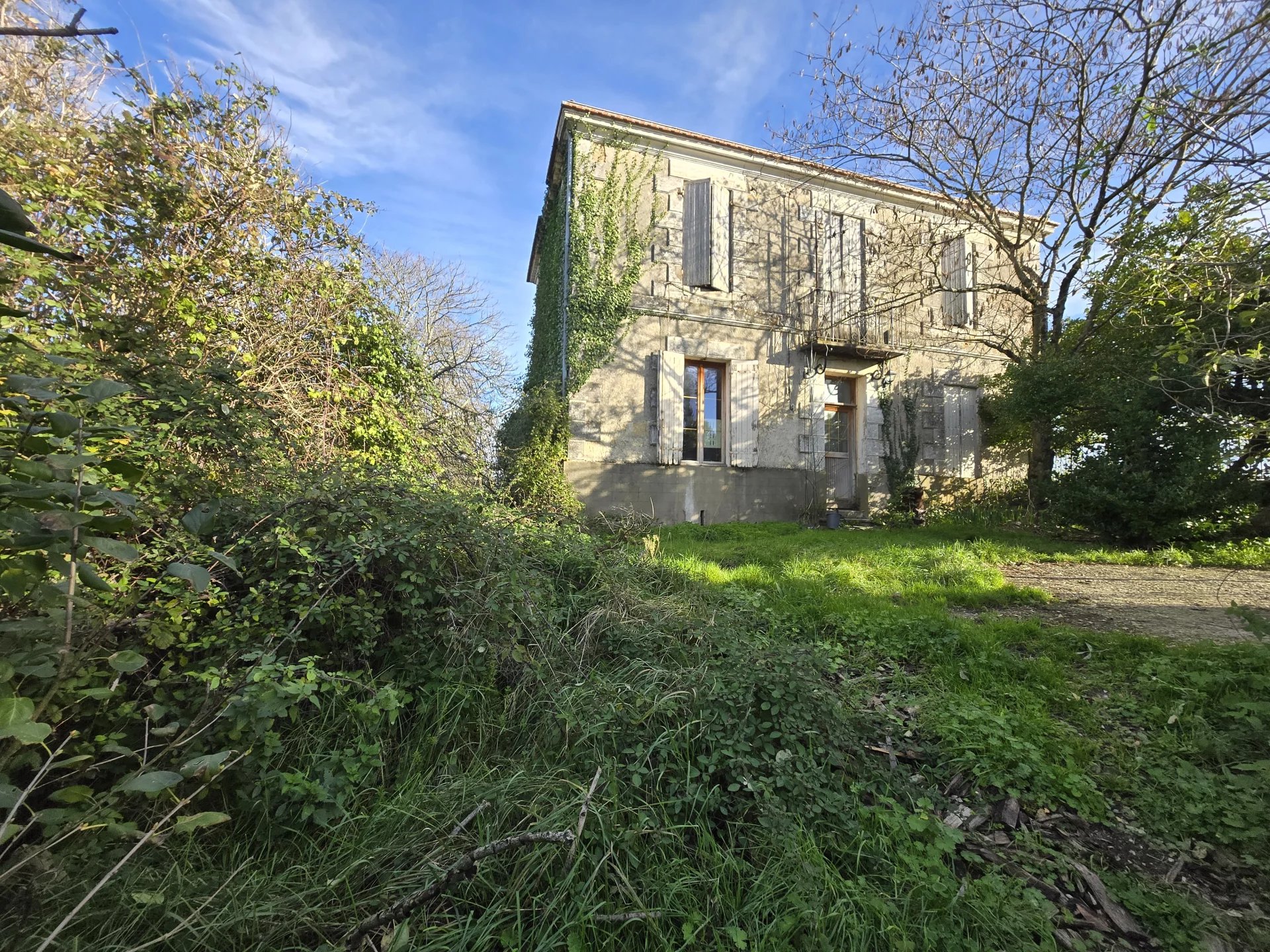 Agence immobilière de ROSER BEATRICE