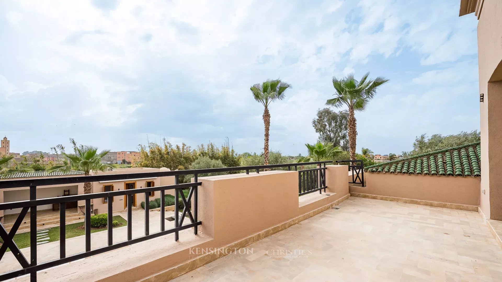 6 Bedroom Villa/Townhouse's Image 44
