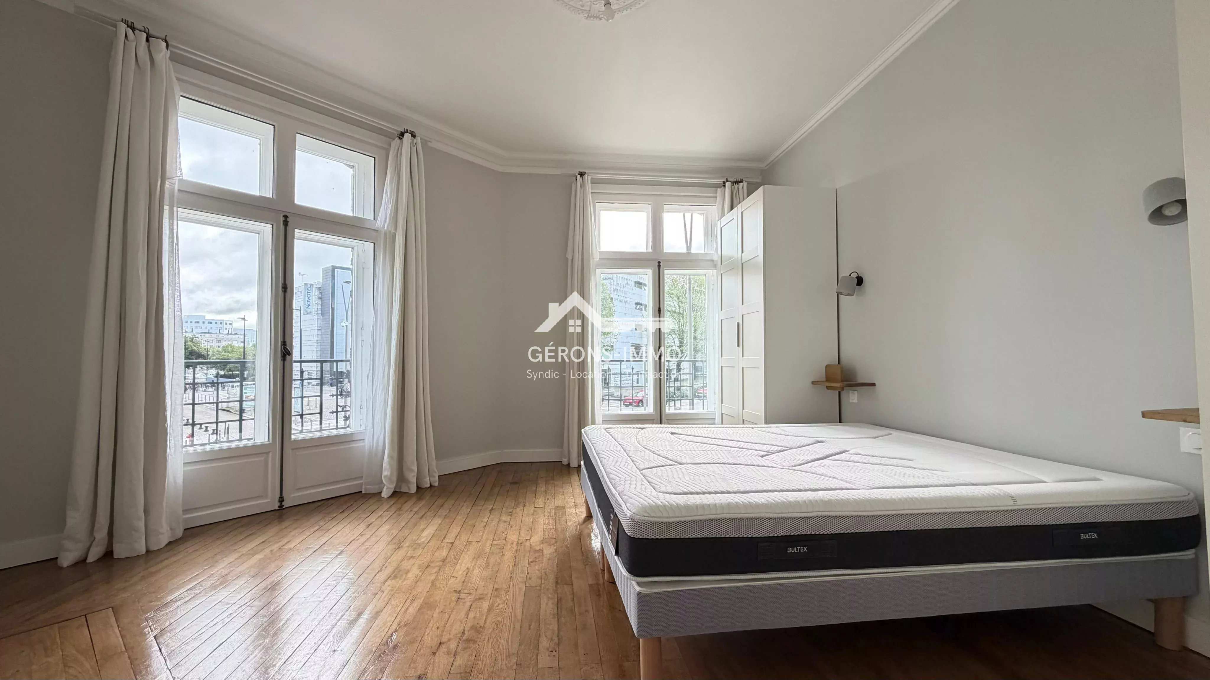 Location: Appartement T3 – Nantes, Cité des congrès – Champs de Mars - Photo 7