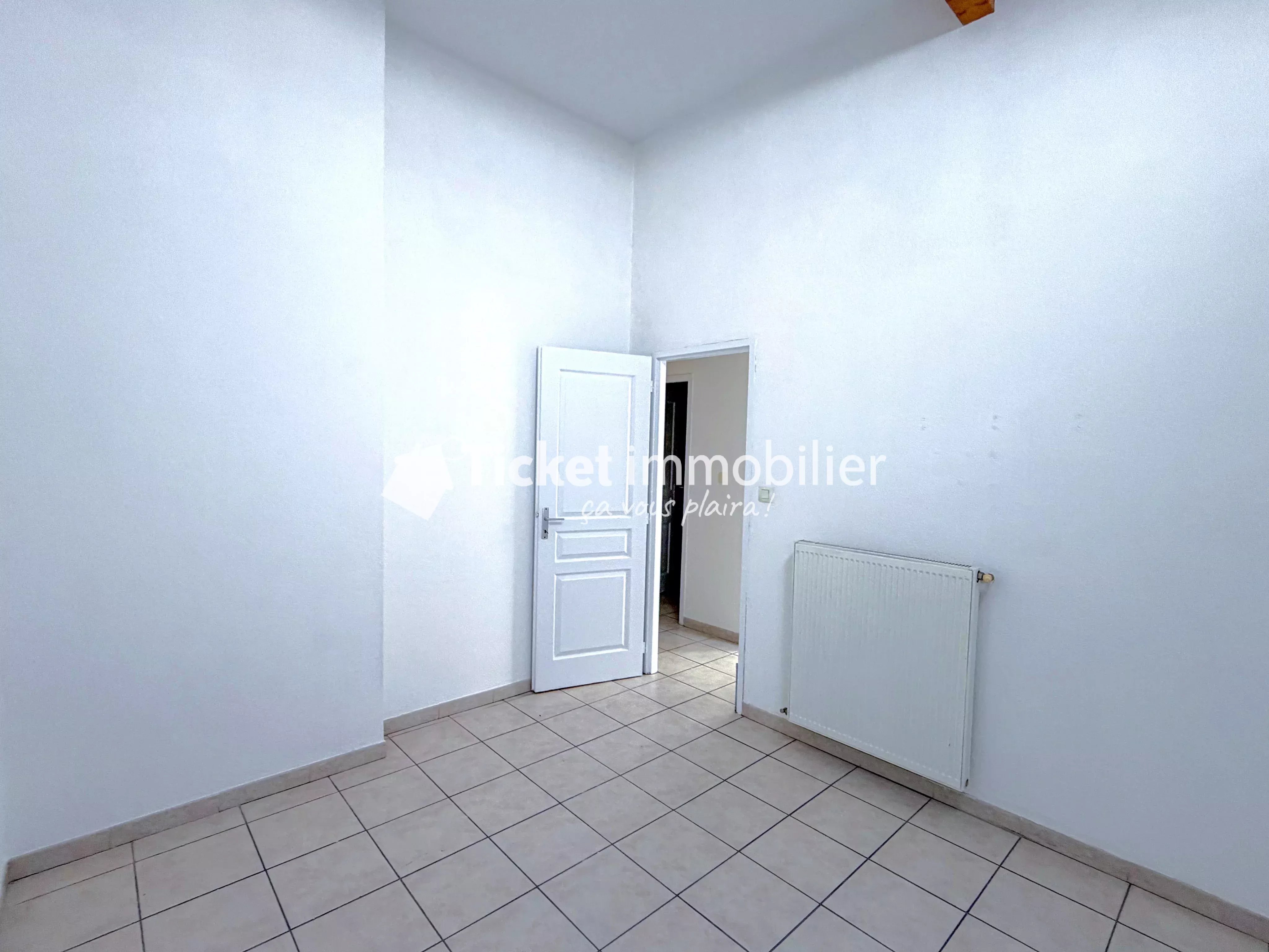 APPARTEMENT T4 107m2 DUPLEX DREMIL-LAFAGE — photo 9