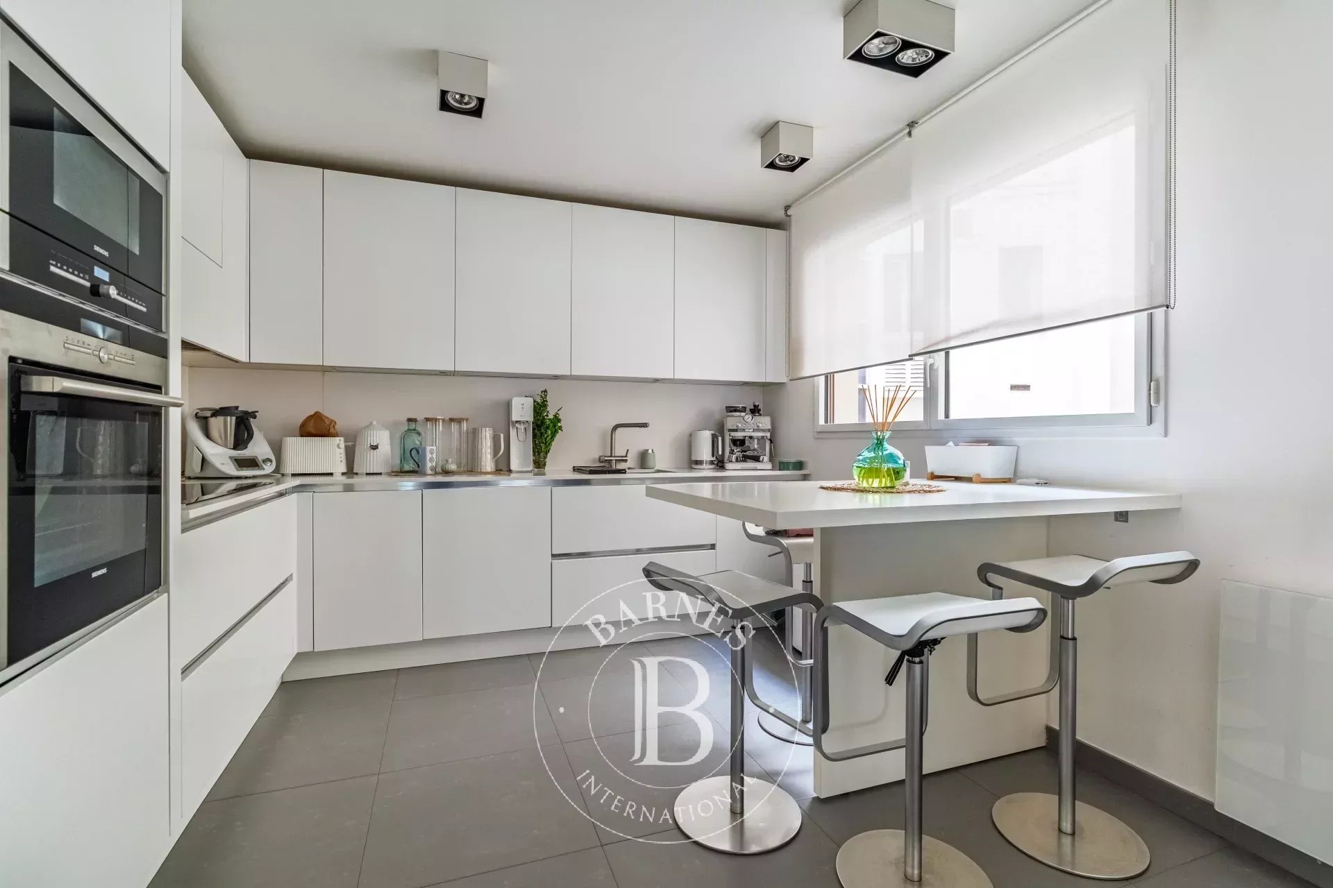 Daire Paris 16ème - picture 11