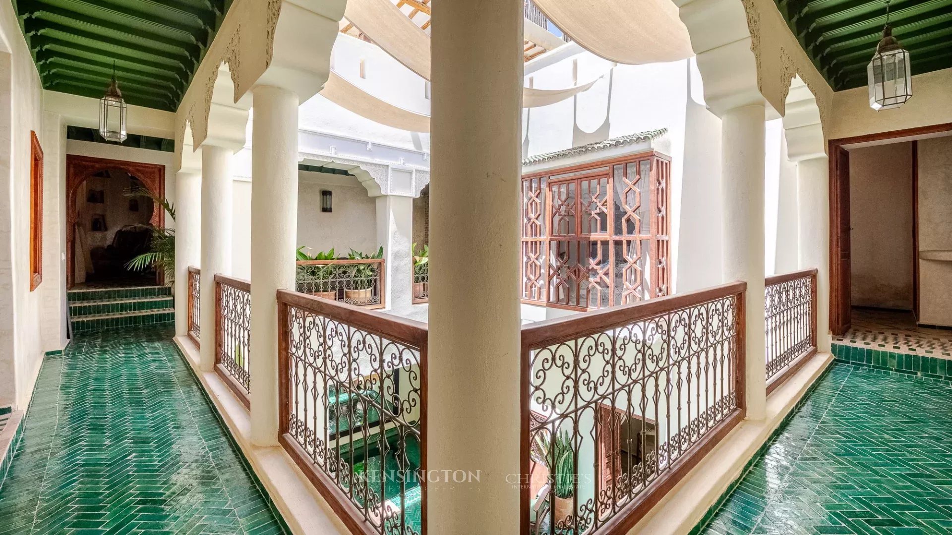 6 Bedroom Villa/Townhouse's Image 9