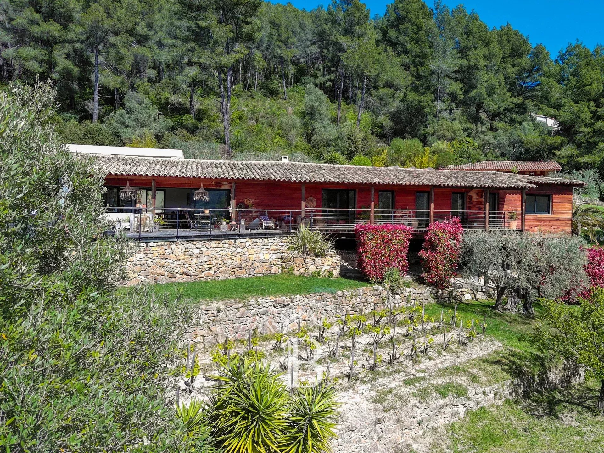 Ev Évenos - picture 34