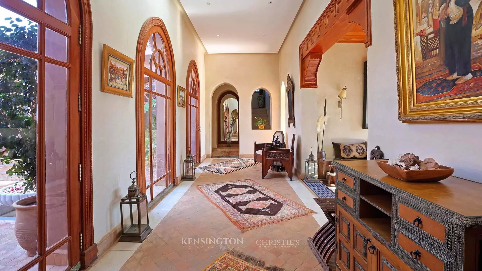 5 Bedroom Villa/Townhouse's Image 24