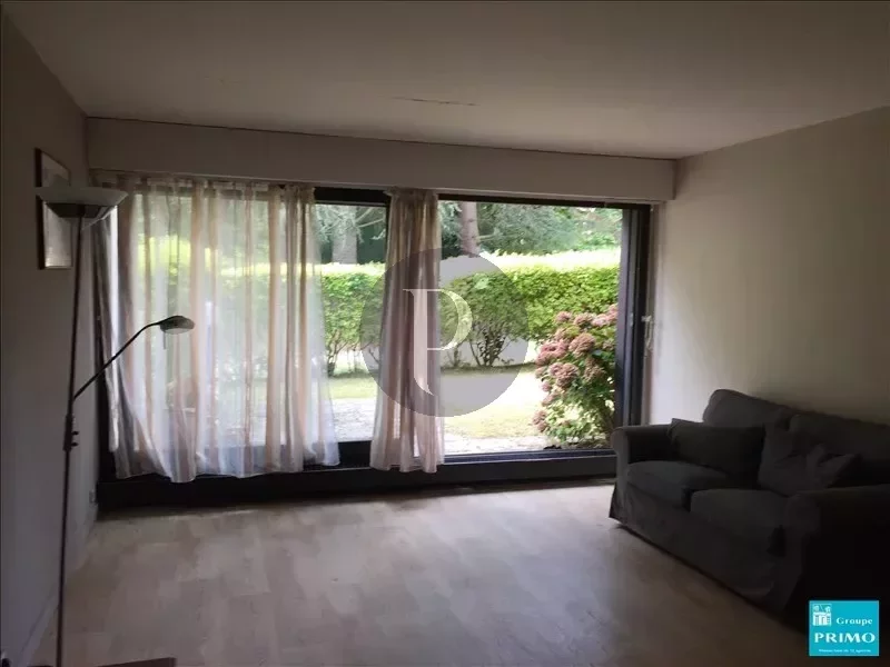 location-appartement-2-pieces-verrieres-le-buisson-83870326