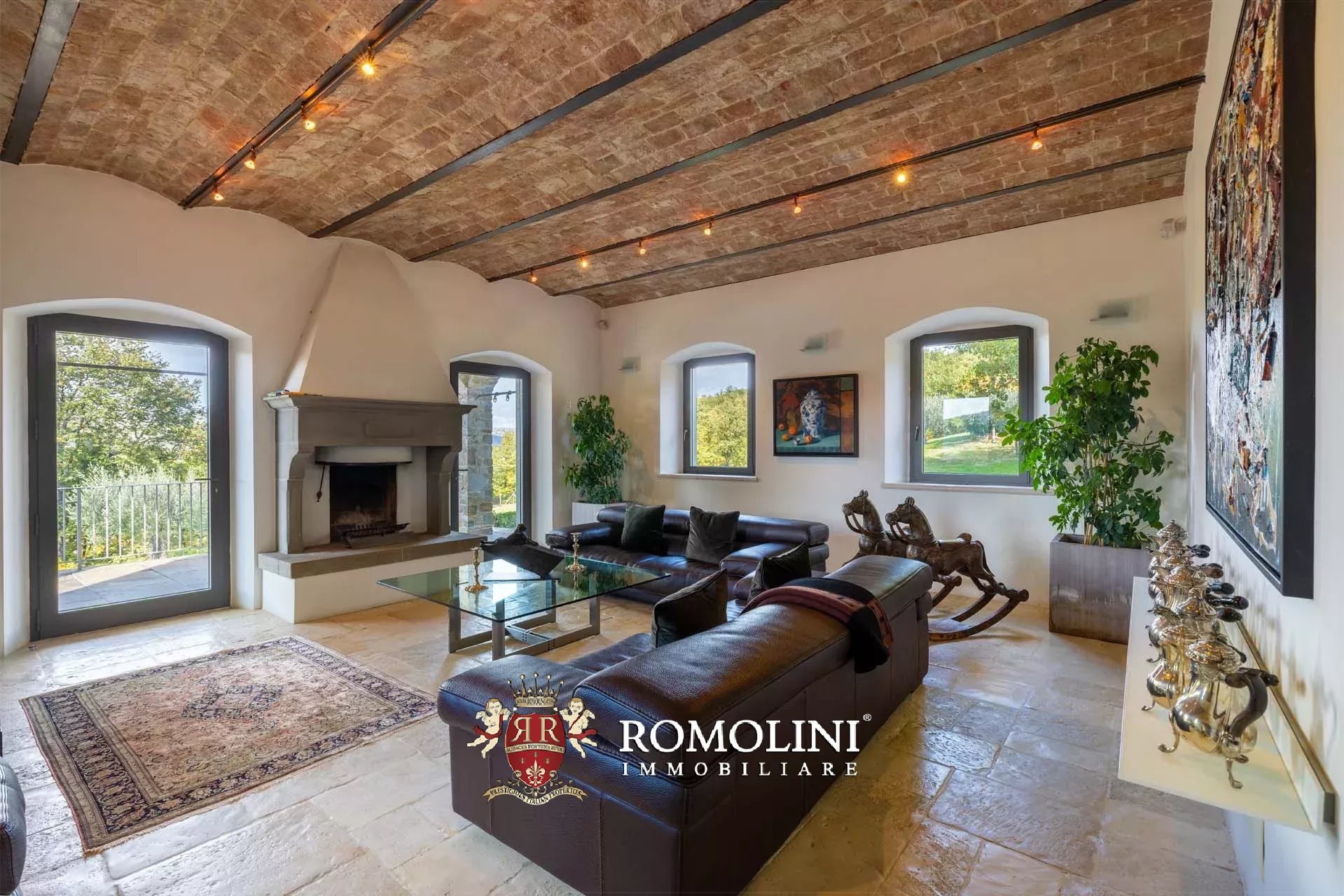 7 Bedroom Villa/Townhouse's Image 26