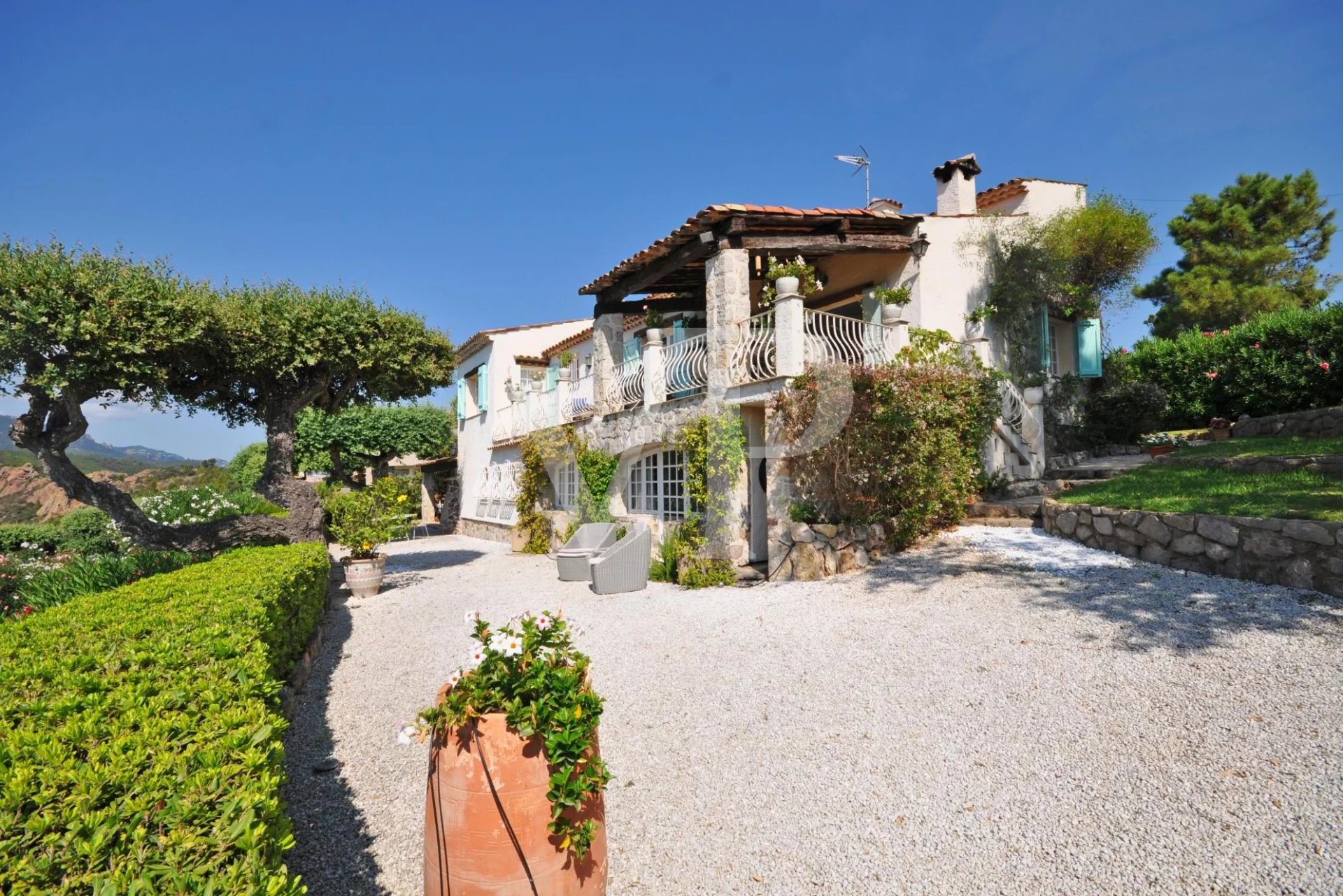 Villa provençale avec vue mer panoramique