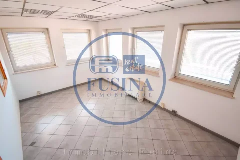 Ufficio-in-affitto---Bolzano-7