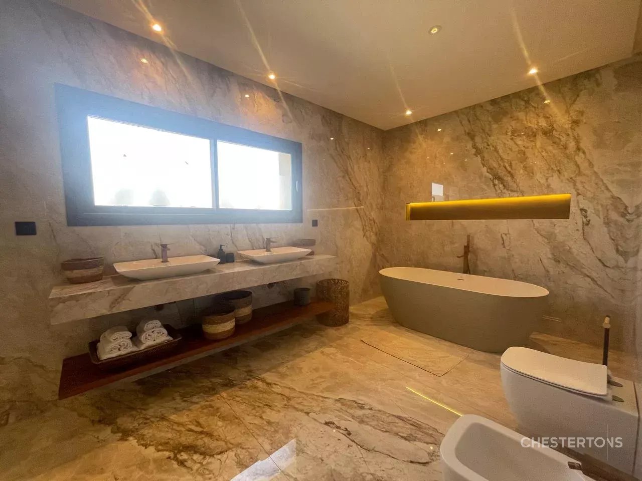  Image of Villa - 5 Bedrooms - 5 Bathrooms for Sale in Marrakech-Ménara-Marrakech-Morocco, Image 29