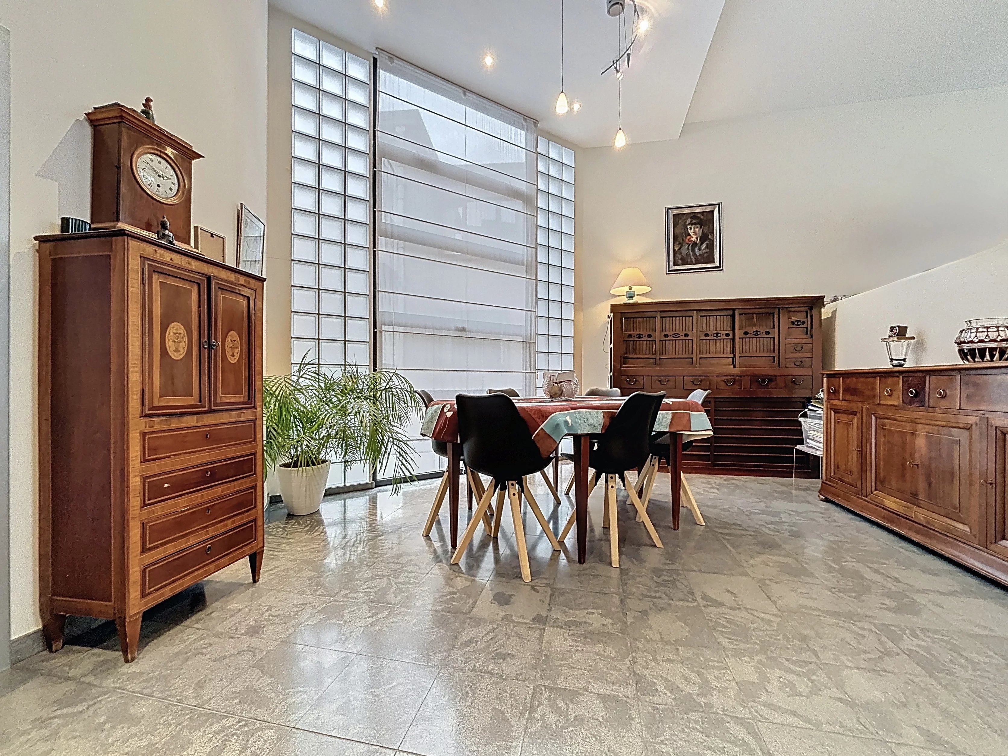 WSL- Architects house -4 Bedroom garage and terrace