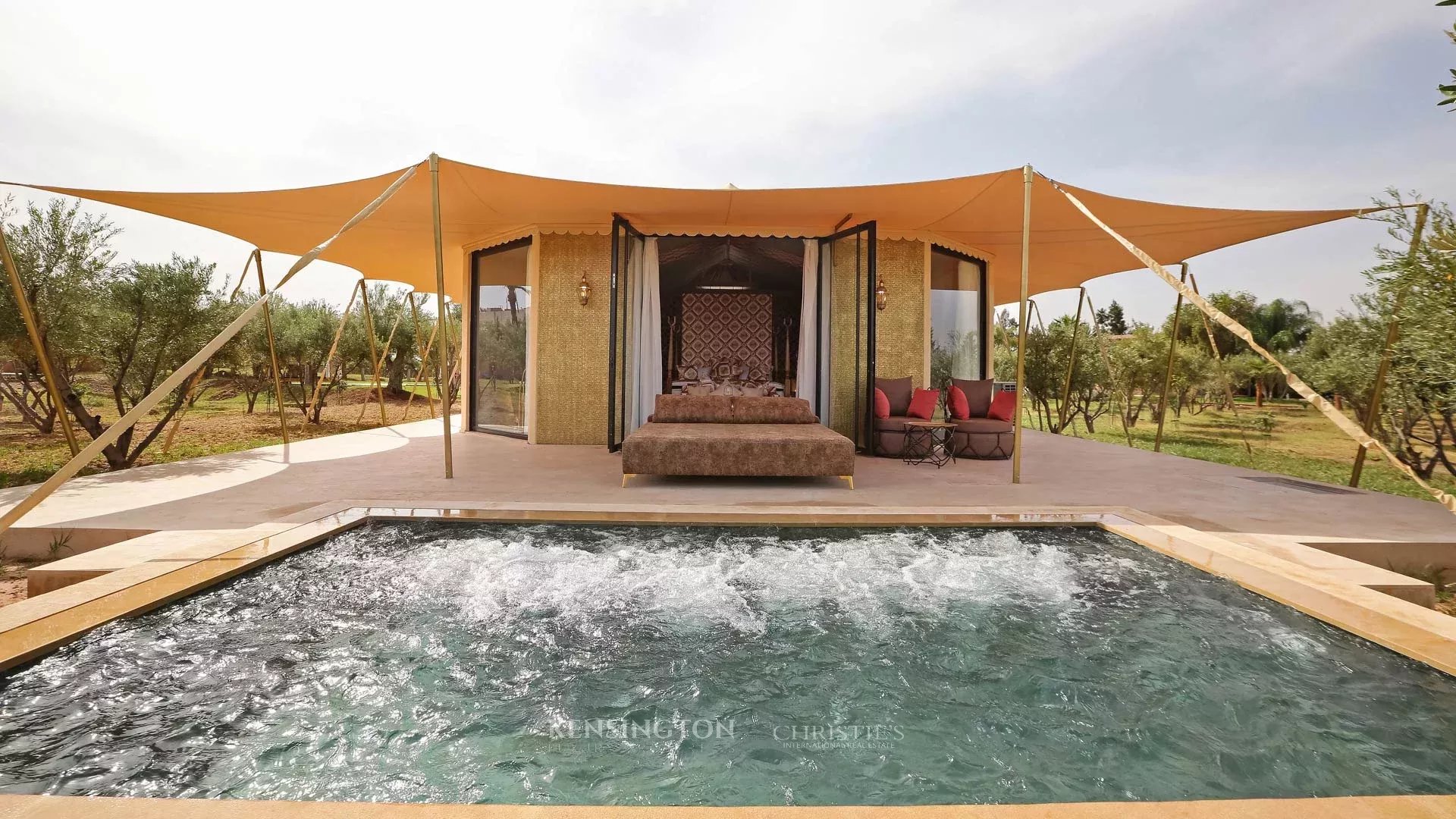 7 Bedroom Villa/Townhouse's Image 49