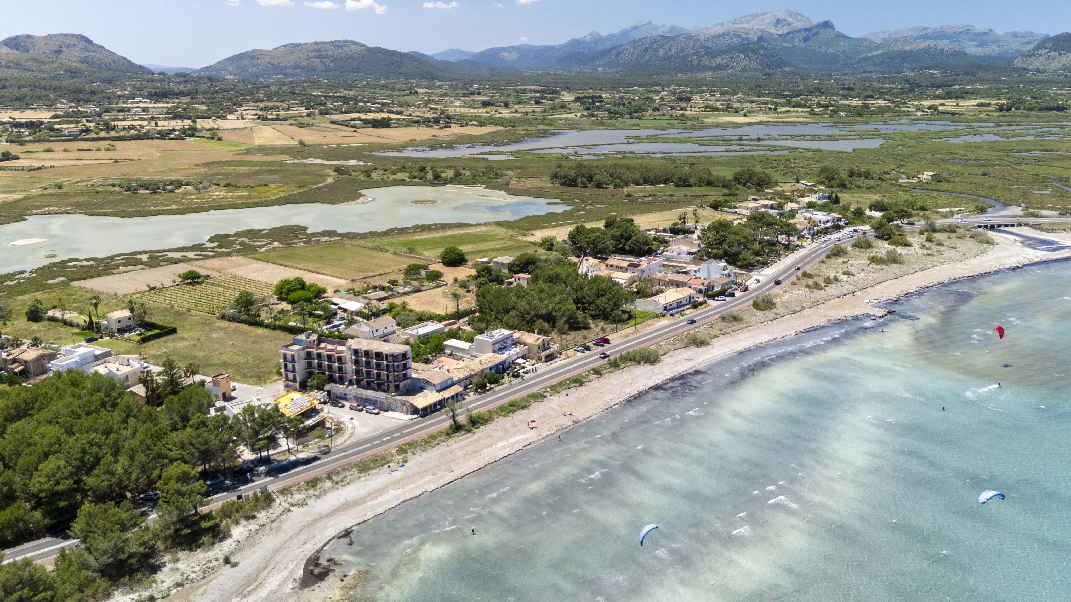 Frontline beachfront building in Alcudia