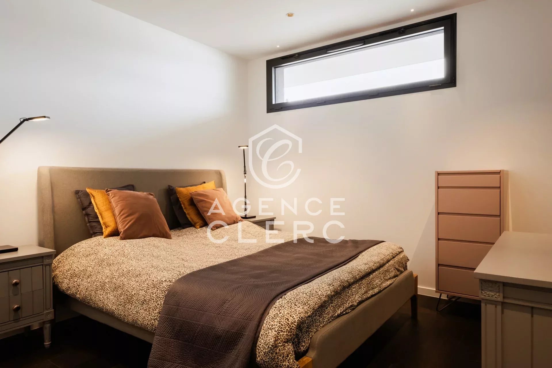 4 Bedroom Villa/Townhouse's Image 42