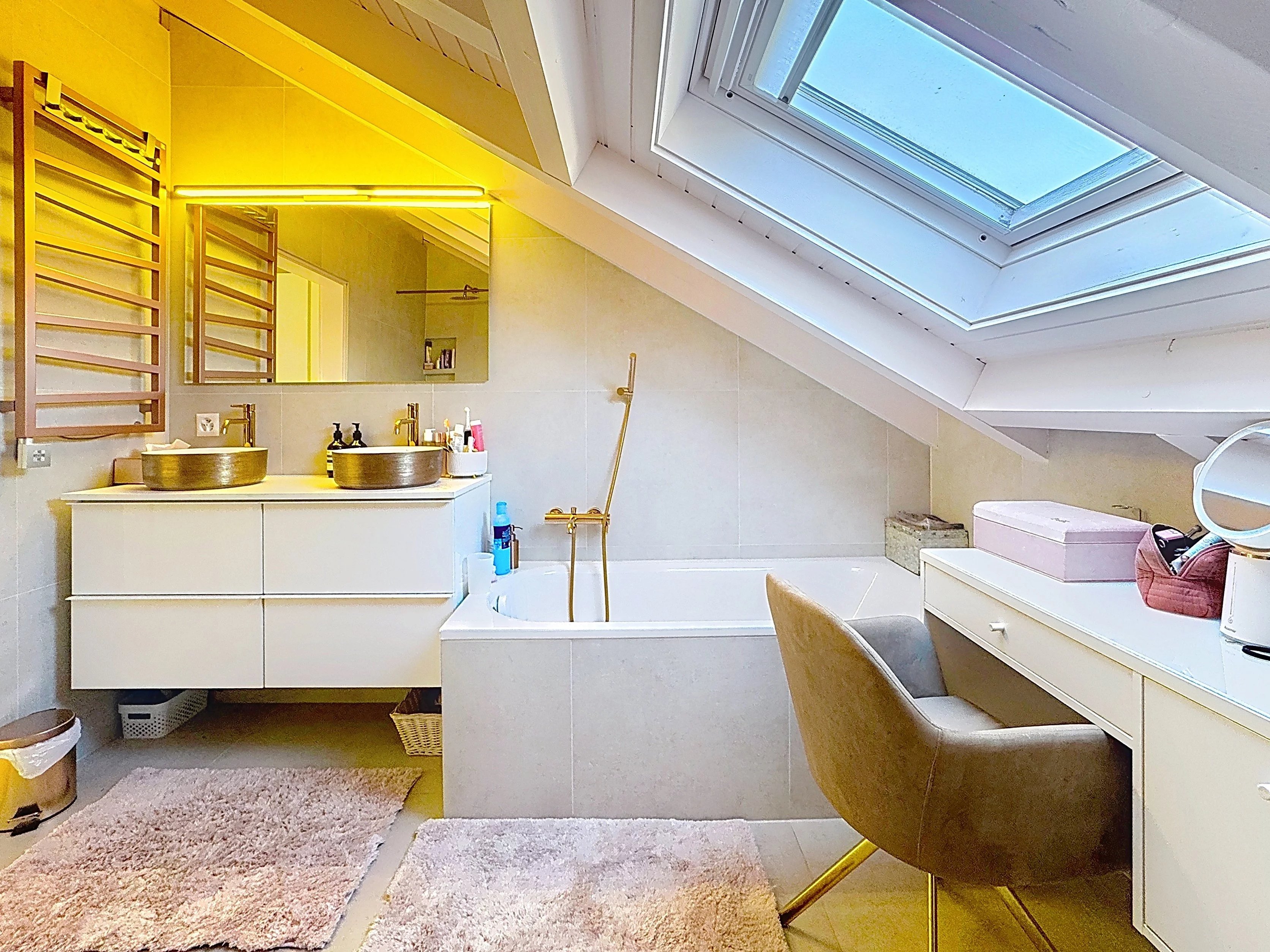 Élégante maison au cœur de Founex avec vue sur le lac