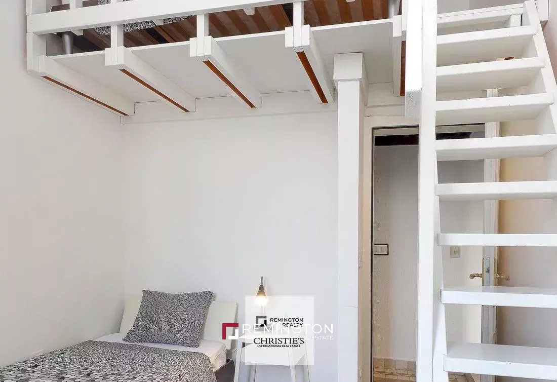 4 Bedroom Villa/Townhouse's Image 18