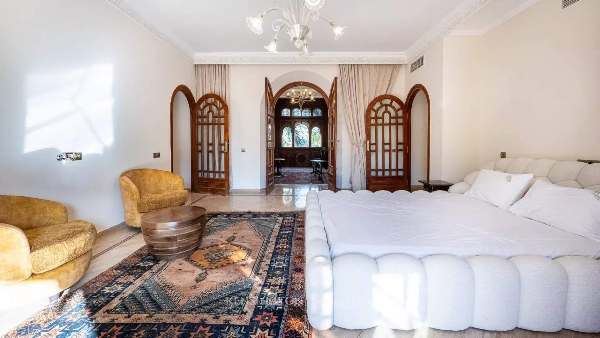 6 Bedroom Villa/Townhouse's Image 51