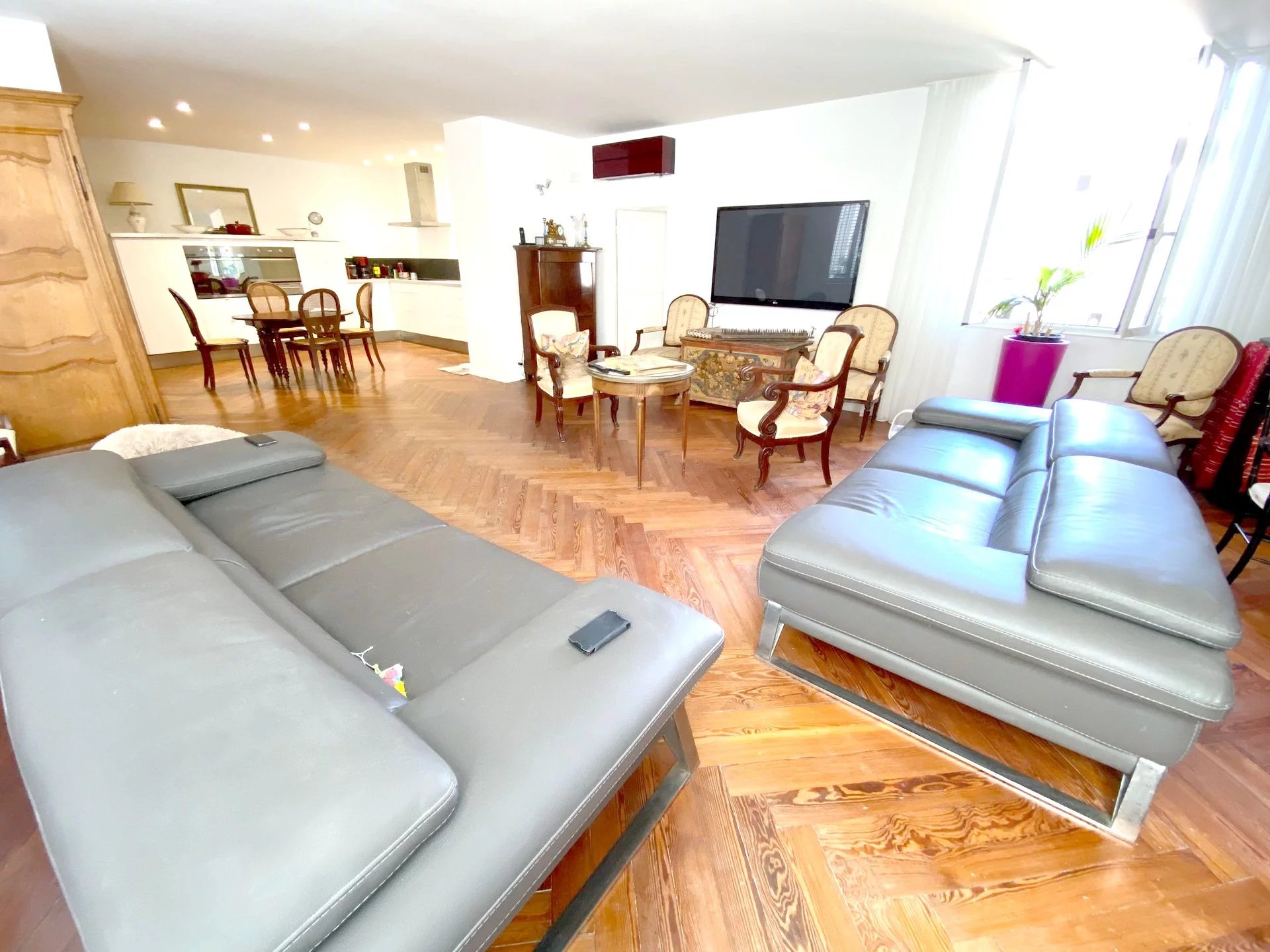 CANNES VENTE APPARTEMENT 3 PIÈCES PROCHE CENTRE