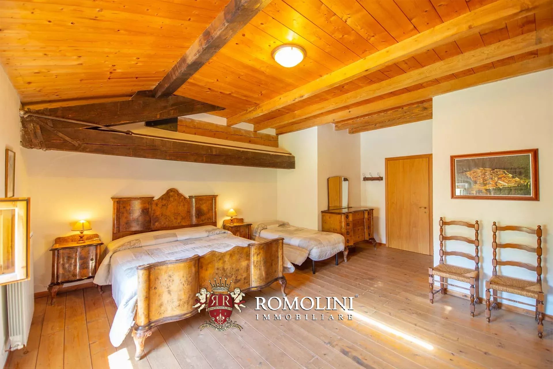 10 Bedroom Villa/Townhouse's Image 29