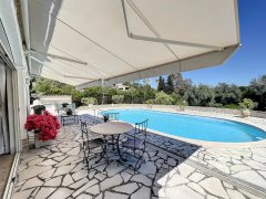 CHARMING HOUSE - MOUGINS — photo 1 of 7