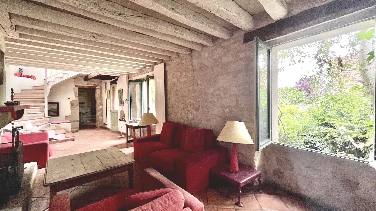 Agence immobilière de Un Appartement À Paris