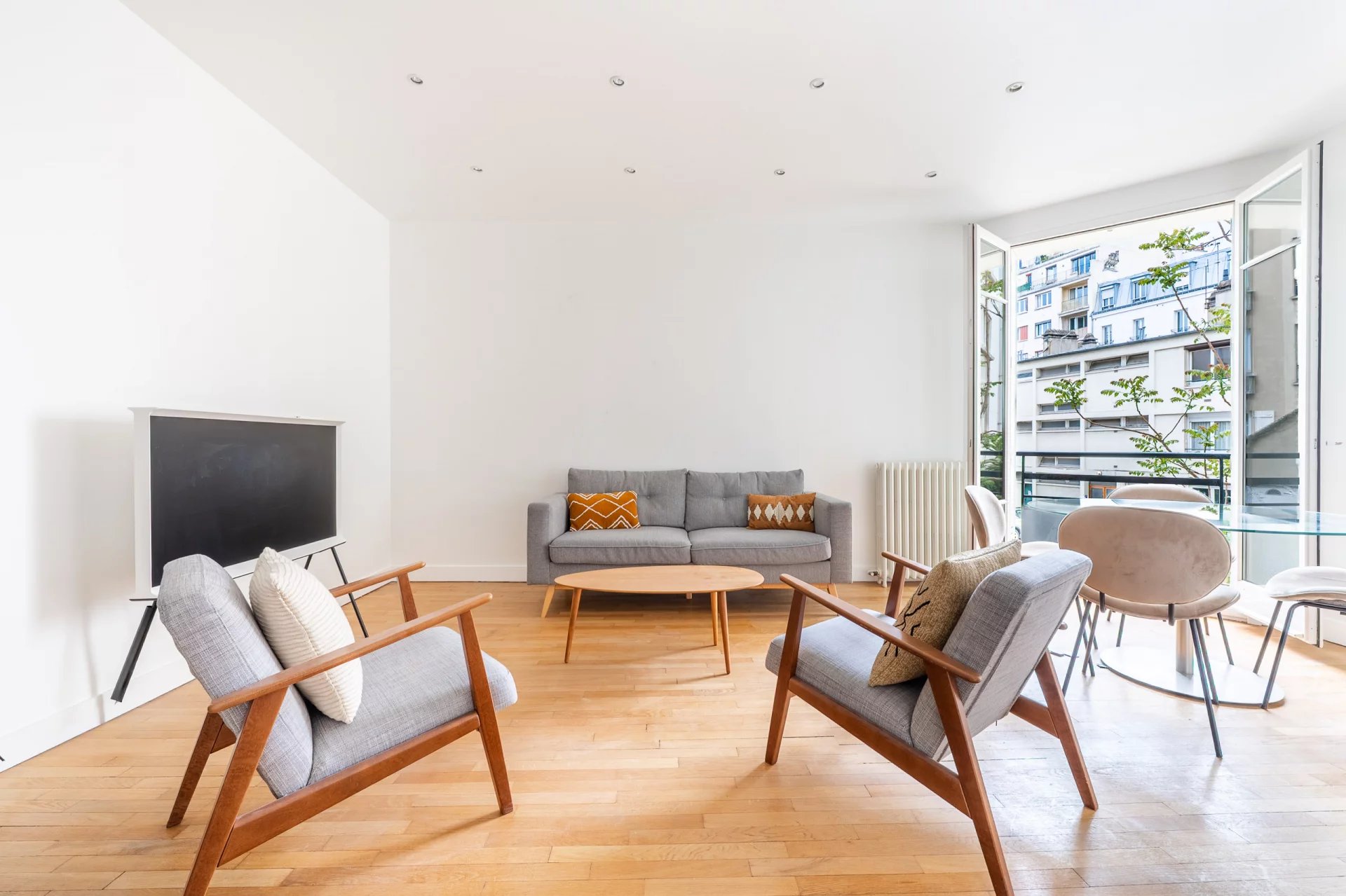 Sale Apartment Paris 16th Auteuil