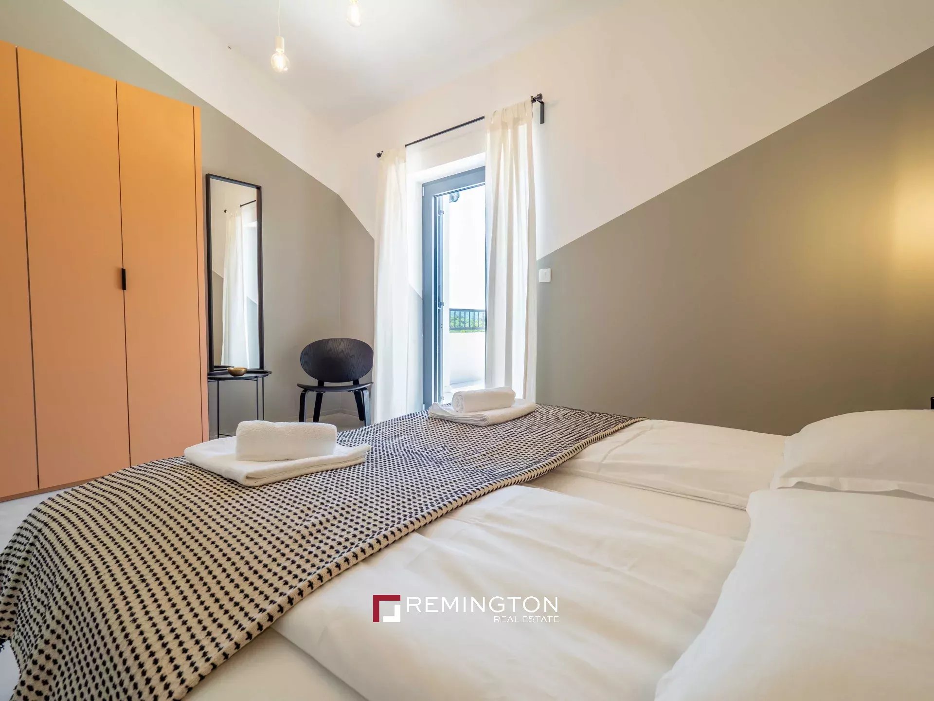 Villa/Townhouse's Image 12