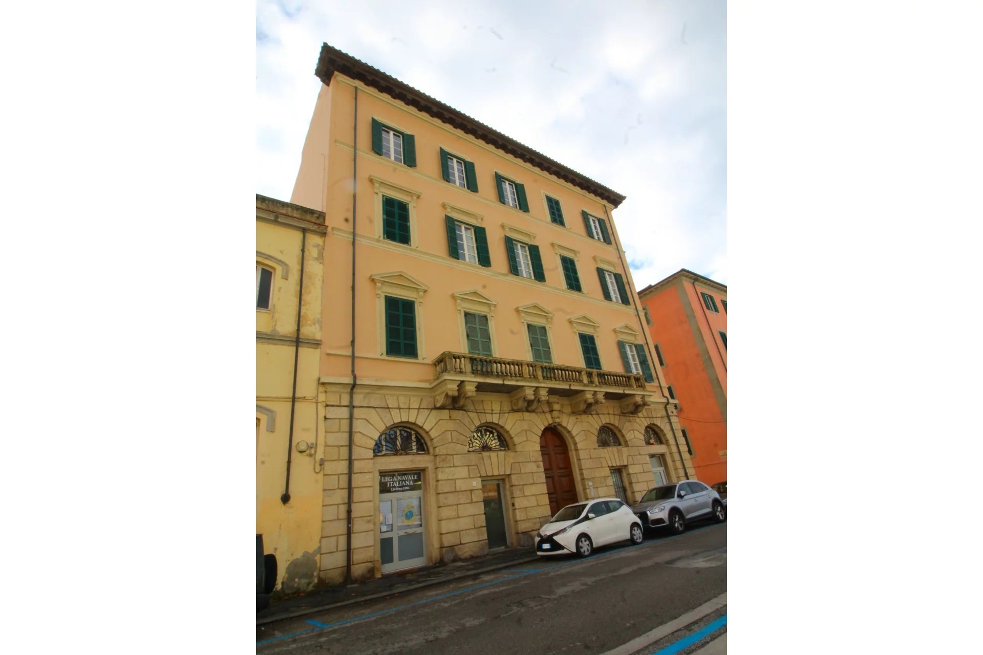 Vendita Appartamento Livorno Cavour - San Carlo