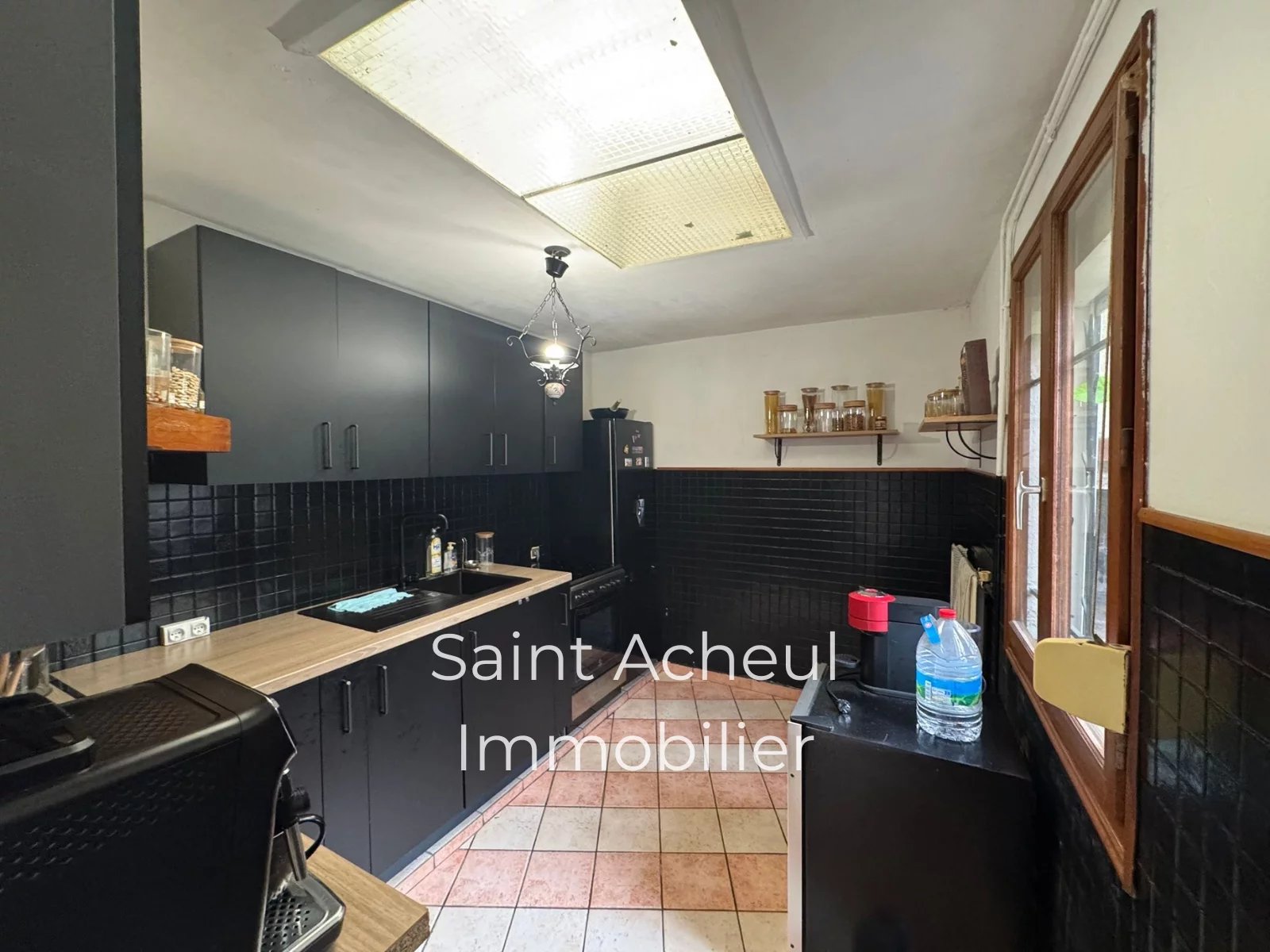 Quartier Saint Acheul / Maison avec Commerce et Cour — photo 5