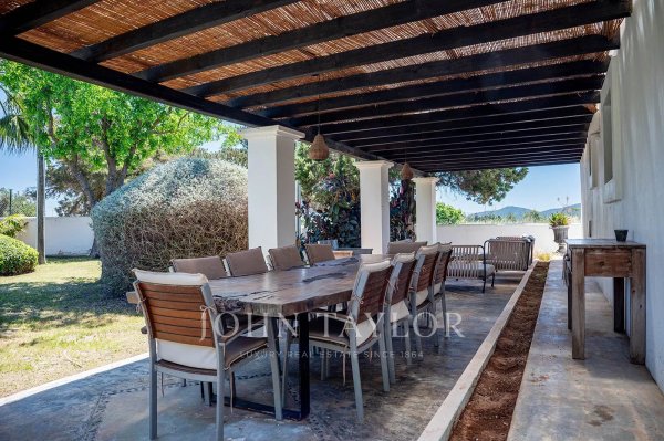 Charming Renovated Finca near Cala Jondal, Ibiza — photo 3