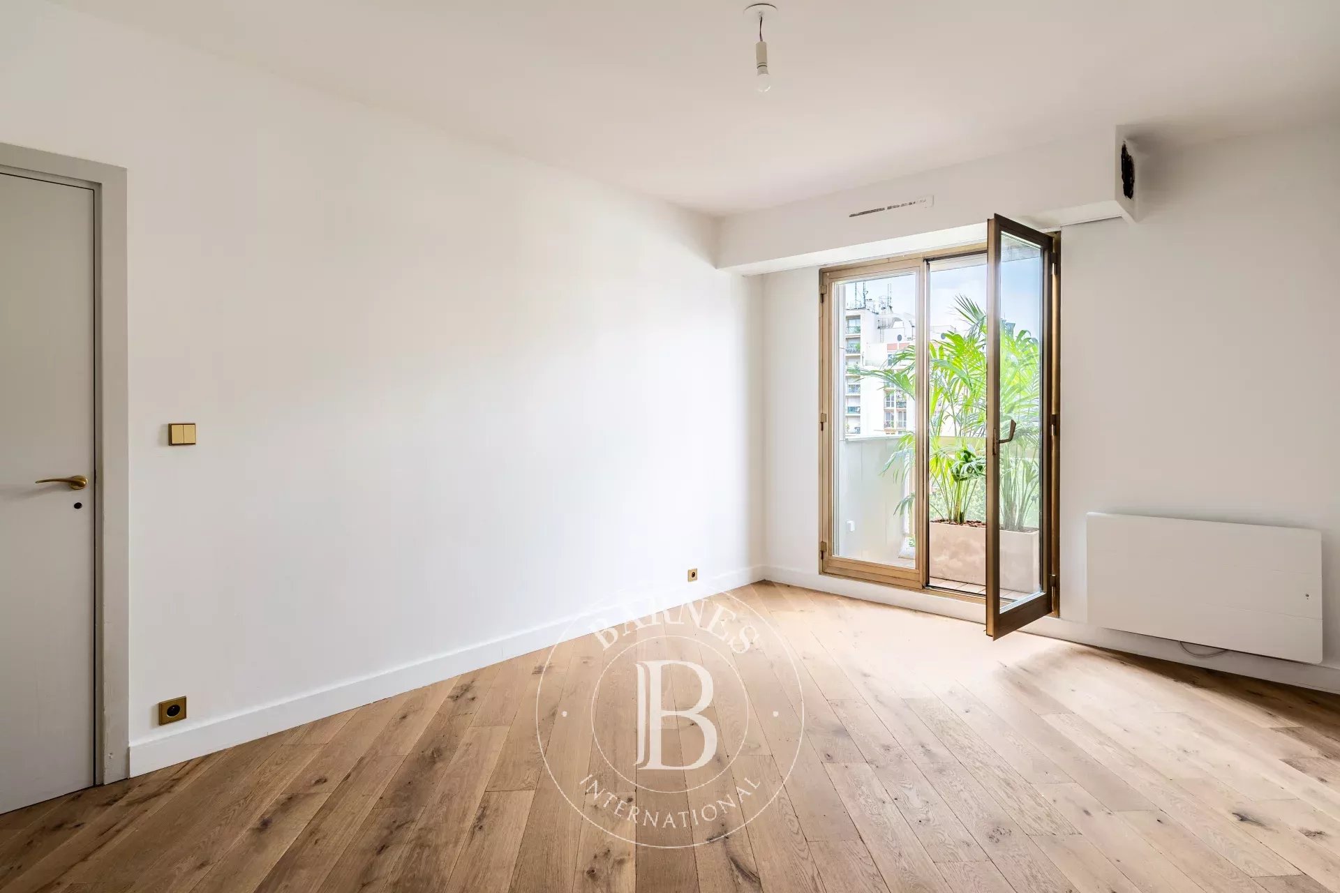 Daire Paris 16ème - picture 16