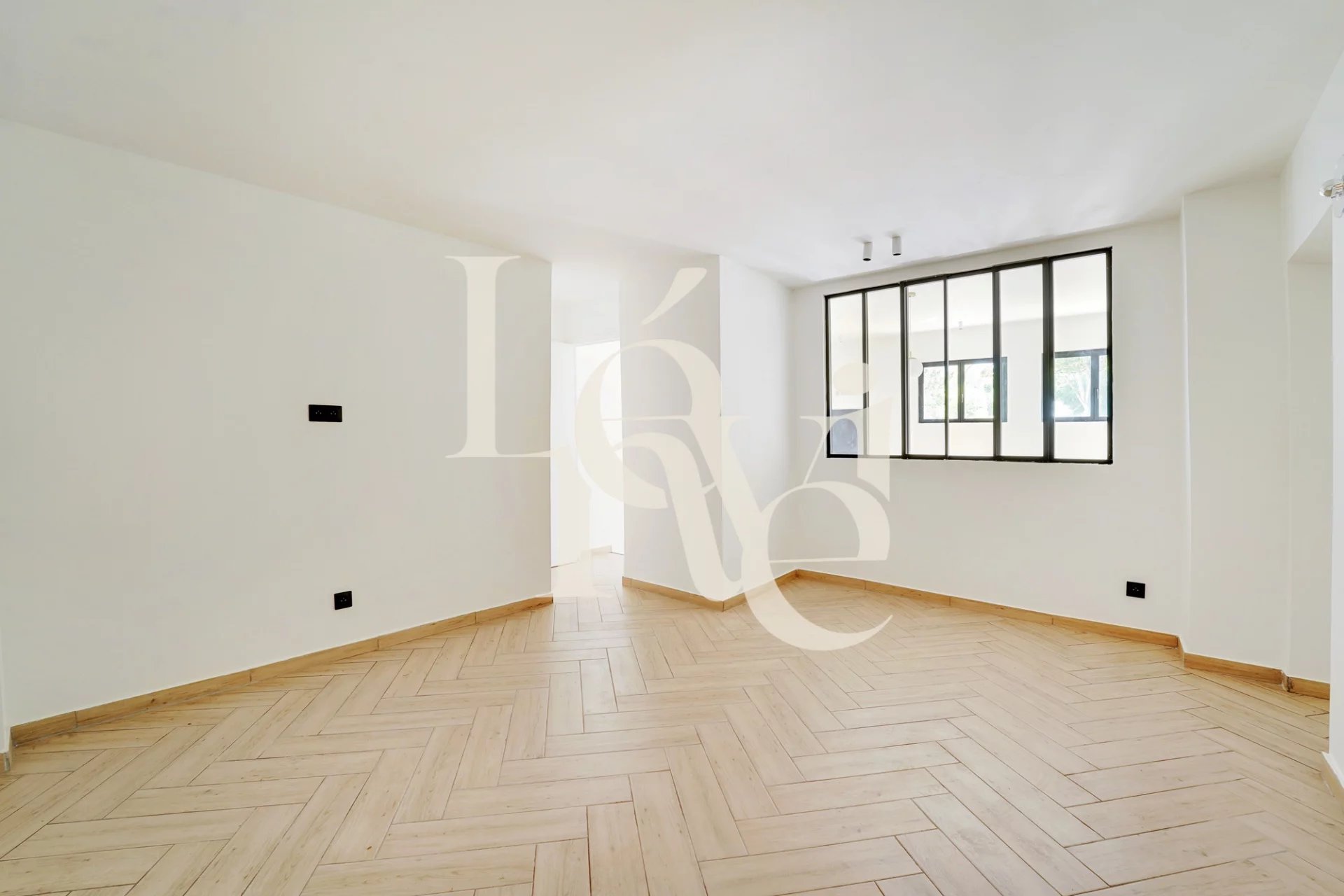 Loft Atypique / 85m2 - Villiers Barbusse