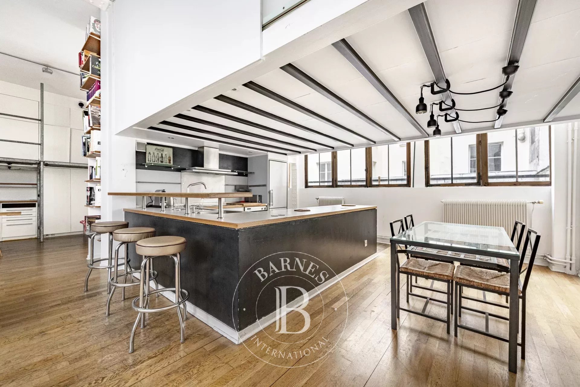 Daire Paris 10ème - picture 4