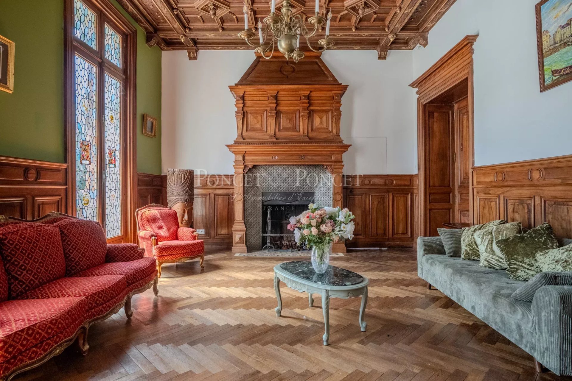 17 Bedroom Chateau's Image 18